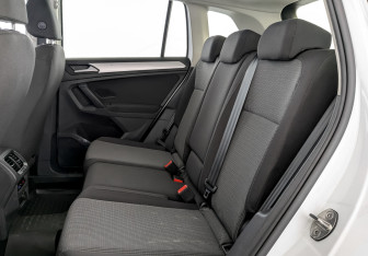 Подержанный автомобиль Volkswagen Tiguan 2021 года (11 фото)