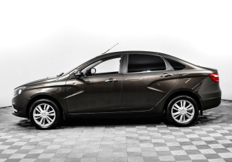 Подержанный автомобиль LADA (ВАЗ) Vesta Sedan 2016 года (3 фото)