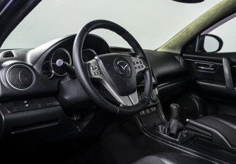 Подержанный автомобиль Mazda 6 Sedan 2008 года (10 фото)