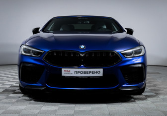 Подержанный автомобиль BMW M8 Convertible 2020 года (2 фото)