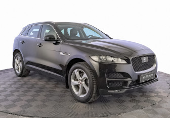 Подержанный автомобиль Jaguar F-Pace 2020 года (3 фото)