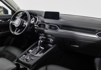 Подержанный автомобиль Mazda CX-5 2018 года (5 фото)