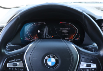Подержанный автомобиль BMW X5 2020 года (11 фото)