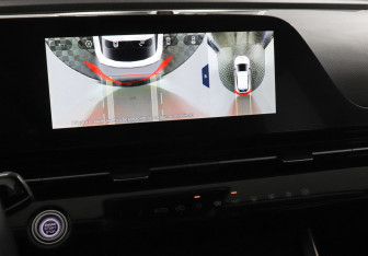 Подержанный автомобиль Omoda C5 2023 года (15 фото)