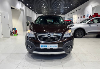 Подержанный автомобиль Opel Mokka 2014 года (2 фото)