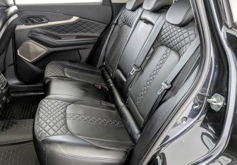 Подержанный автомобиль Exeed TXL 2022 года (11 фото)