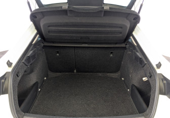 Подержанный автомобиль Skoda Octavia Liftback 2021 года (10 фото)