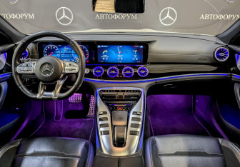 Подержанный автомобиль Mercedes-Benz AMG GT Liftback 2021 года (14 фото)