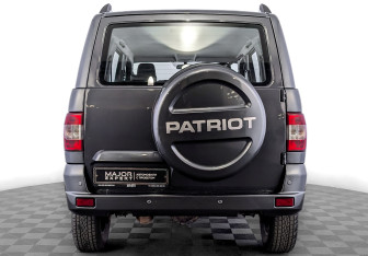 Подержанный автомобиль УАЗ Patriot 2024 года (6 фото)