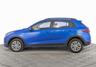 Подержанный автомобиль Kia Rio Hatchback 2019 года (8 фото)