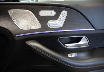 Подержанный автомобиль Mercedes-Benz GLE 2019 года (31 фото)