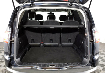 Подержанный автомобиль Ford S-MAX 2014 года (12 фото)