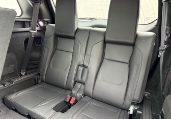 Подержанный автомобиль Land Rover Discovery Sport 2020 года (12 фото)