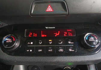 Подержанный автомобиль Kia Sportage 2011 года (15 фото)