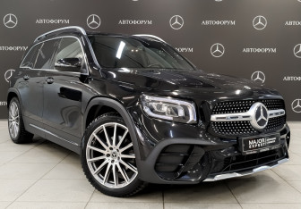 Подержанный автомобиль Mercedes-Benz GLB 2021 года (3 фото)