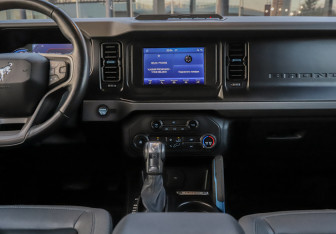 Подержанный автомобиль Ford Bronco 2021 года (15 фото)