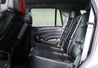 Подержанный автомобиль Chevrolet Tahoe 2016 года (23 фото)