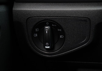 Подержанный автомобиль Volkswagen Teramont 2018 года (20 фото)