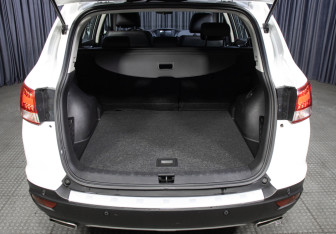 Подержанный автомобиль DongFeng AX7 2018 года (10 фото)