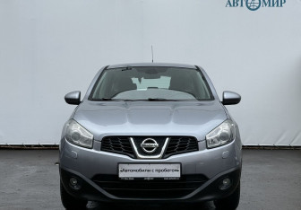 Подержанный автомобиль Nissan Qashqai 2011 года (2 фото)