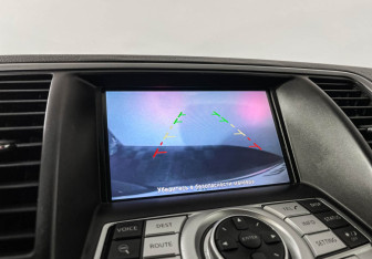 Подержанный автомобиль Nissan Teana 2011 года (17 фото)