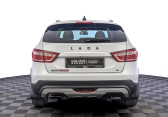 Подержанный автомобиль LADA (ВАЗ) Vesta Wagon 2021 года (6 фото)
