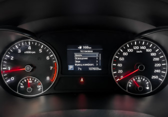 Подержанный автомобиль Kia Optima Sedan 2019 года (16 фото)