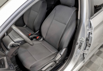 Подержанный автомобиль Hyundai Solaris Sedan 2021 года (19 фото)