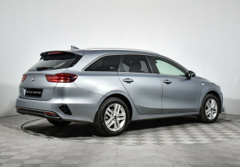 Подержанный автомобиль Kia Ceed Wagon 2019 года (3 фото)