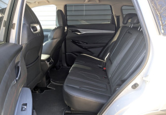 Подержанный автомобиль Changan CS75PLUS 2023 года (12 фото)