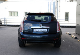 Подержанный автомобиль Cadillac SRX 2014 года (6 фото)
