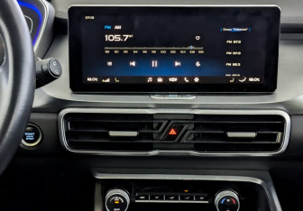 Подержанный автомобиль Geely Coolray 2022 года (15 фото)