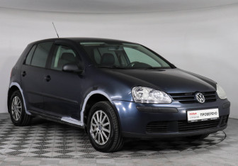 Подержанный автомобиль Volkswagen Golf Hatchback 2006 года (2 фото)