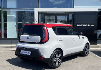 Подержанный автомобиль Kia Soul 2014 года (5 фото)