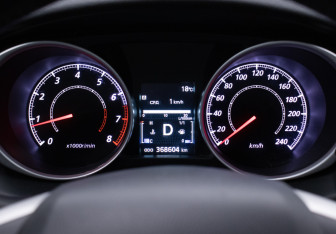 Подержанный автомобиль Mitsubishi ASX 2014 года (12 фото)