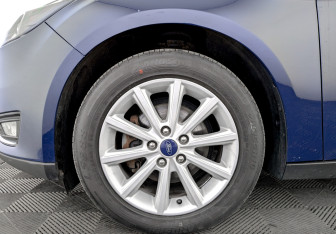 Подержанный автомобиль Ford Focus Wagon 2018 года (18 фото)