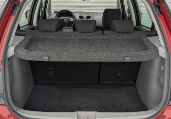 Подержанный автомобиль Suzuki SX4 Hatchback 2011 года (10 фото)