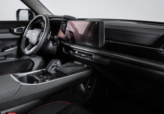 Подержанный автомобиль Haval H3 2025 года (9 фото)
