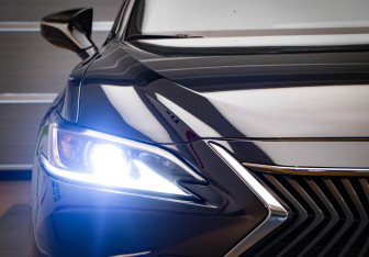 Подержанный автомобиль Lexus ES 2020 года (30 фото)