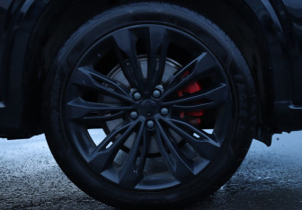 Подержанный автомобиль Geely Tugella 2023 года (22 фото)