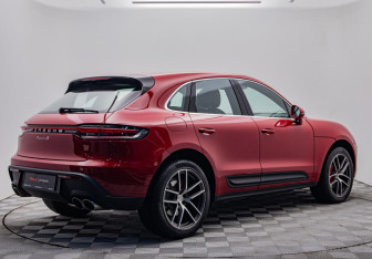Подержанный автомобиль Porsche Macan 2023 года (5 фото)