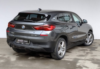 Подержанный автомобиль BMW X2 2020 года (5 фото)