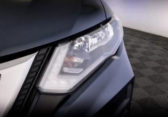 Подержанный автомобиль Nissan X-Trail 2021 года (17 фото)