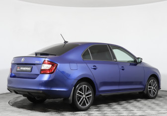 Подержанный автомобиль Skoda Rapid Liftback 2019 года (5 фото)