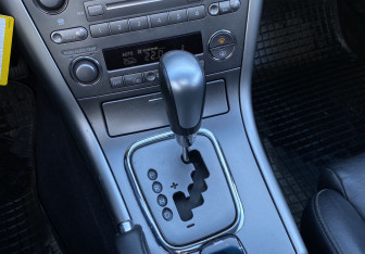 Подержанный автомобиль Subaru Outback Wagon 2006 года (18 фото)