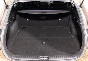 Подержанный автомобиль Kia Ceed Wagon 2021 года (28 фото)