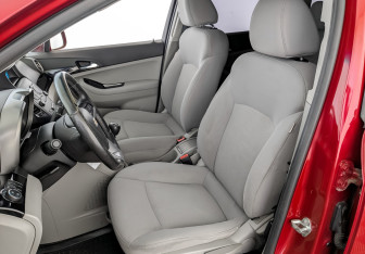 Подержанный автомобиль Chevrolet Orlando 2011 года (19 фото)