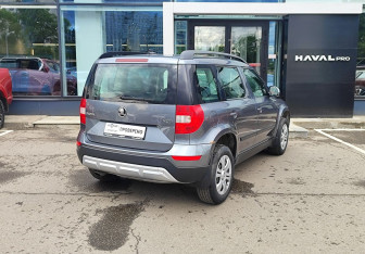 Подержанный автомобиль Skoda Yeti 2017 года (5 фото)