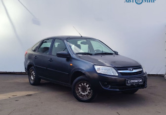 Подержанный автомобиль LADA (ВАЗ) Granta Liftback 2014 года (3 фото)