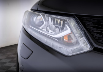 Подержанный автомобиль Nissan X-Trail 2016 года (17 фото)